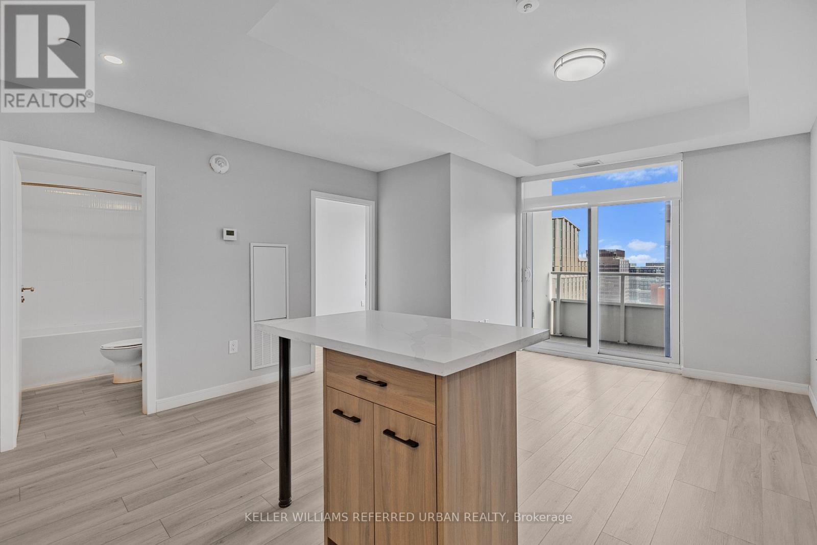 2905 - 20 George Street, Hamilton, Ontario  L8P 0C4 - Photo 9 - X12498320