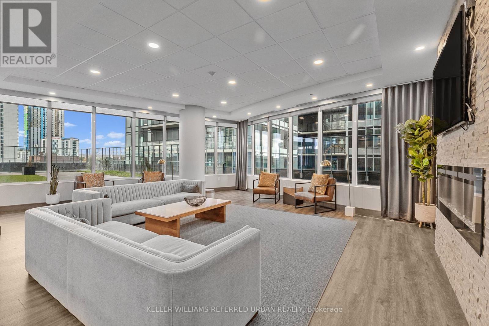 2102 - 20 George Street, Hamilton, Ontario  L8P 0C4 - Photo 23 - X12498332