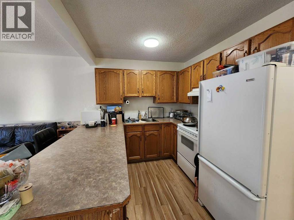 9 Country Hills Rise Nw, Calgary, Alberta  T3K 4S7 - Photo 4 - A2254063