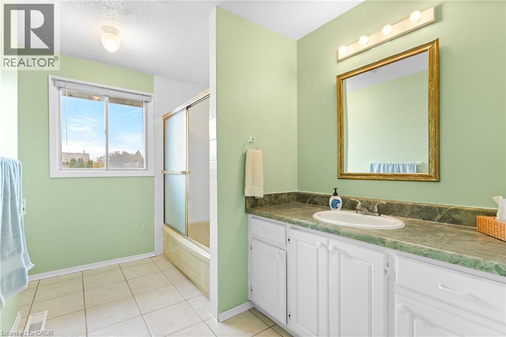 229 Veronica Drive, Kitchener, Ontario  N2A 2R8 - Photo 21 - 40782041