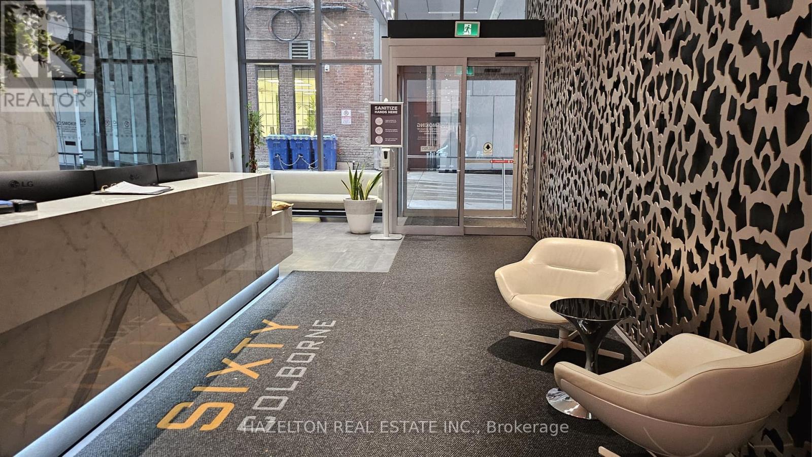 812 - 60 Colborne Street, Toronto, Ontario  M5E 0B7 - Photo 5 - C12498366