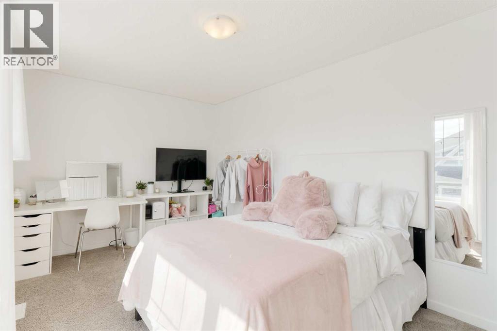 271 River Heights Crescent, Cochrane, Alberta  T4C 0V2 - Photo 13 - A2263116