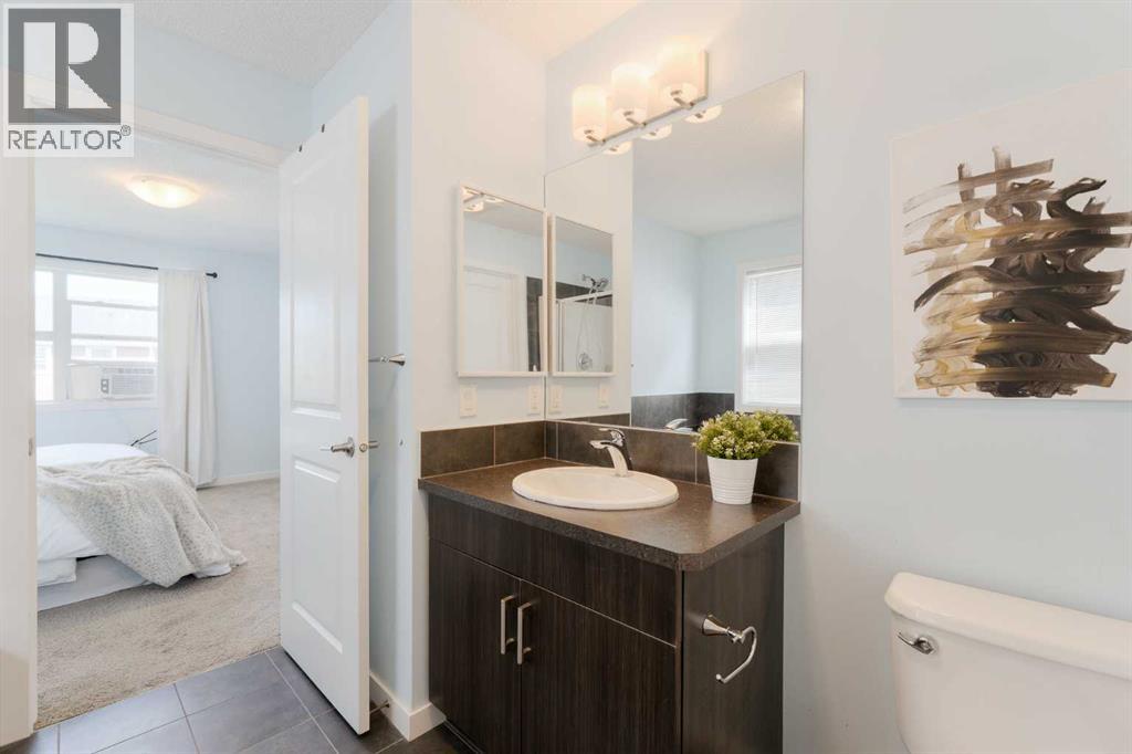 271 River Heights Crescent, Cochrane, Alberta  T4C 0V2 - Photo 12 - A2263116