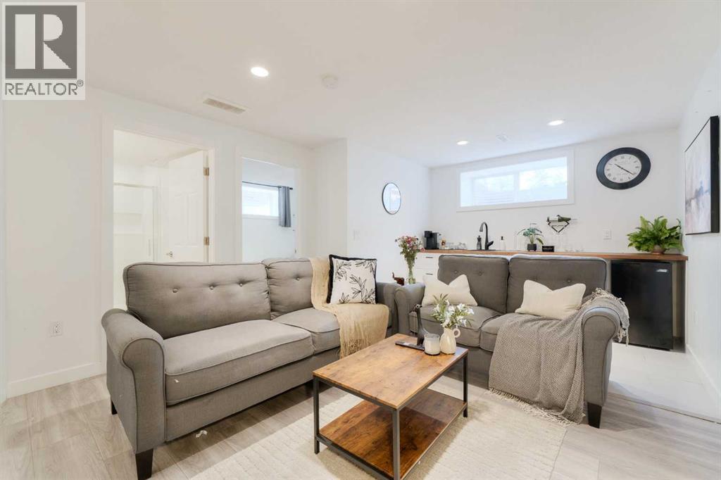 271 River Heights Crescent, Cochrane, Alberta  T4C 0V2 - Photo 19 - A2263116