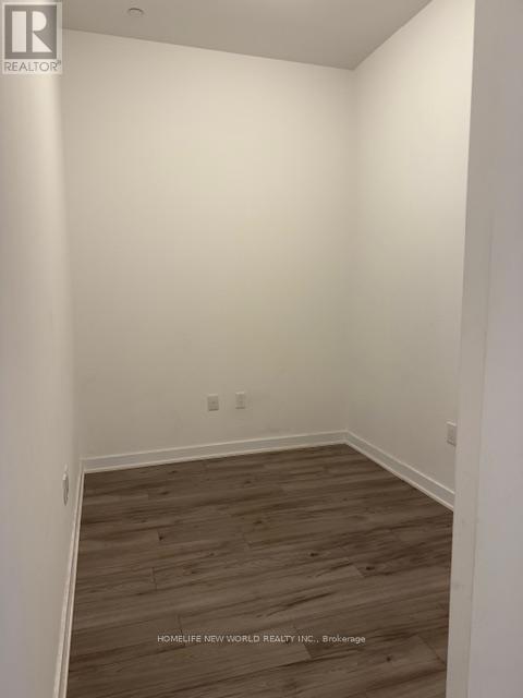 1615 - 60 Honeycrisp Crescent, Vaughan, Ontario  L4K 0N5 - Photo 9 - N12498364