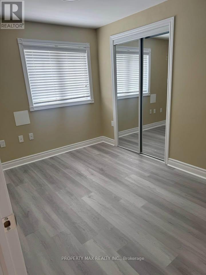 36 Birch Tree Trail, Brampton, Ontario  L6P 3M8 - Photo 8 - W12498346