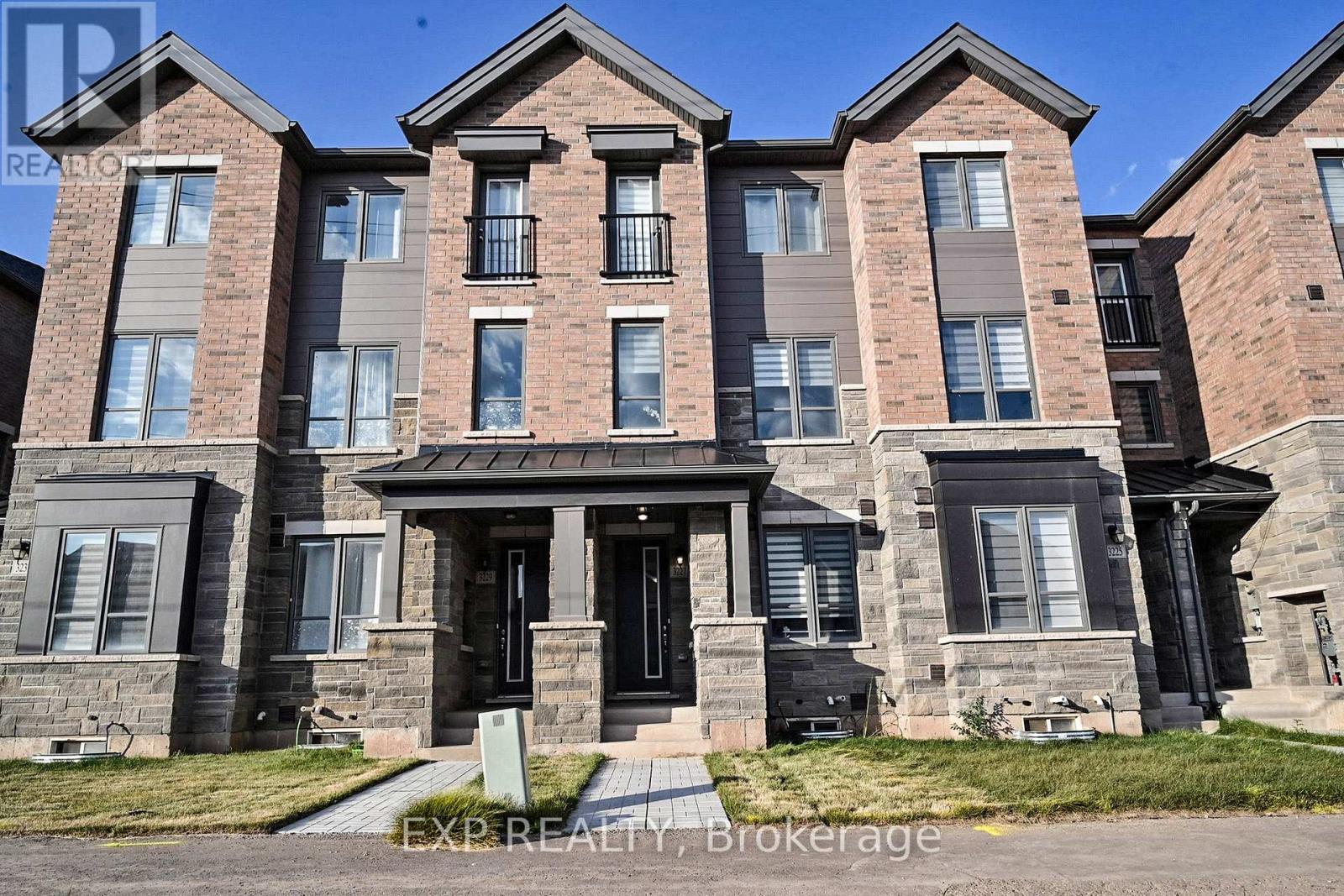 3227 Sixth Line, Oakville, Ontario  L6H 0V9 - Photo 28 - W12498350