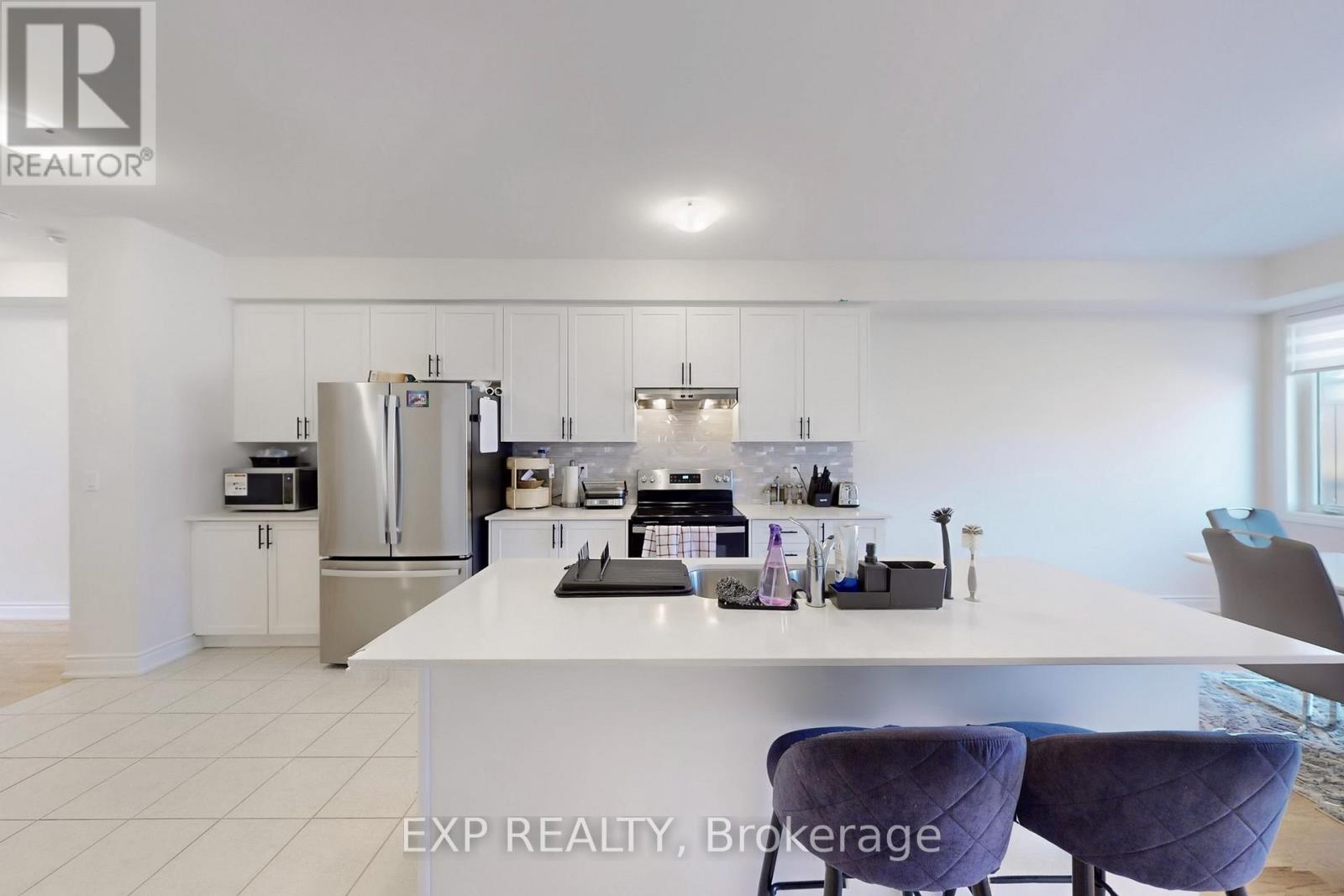 3227 Sixth Line, Oakville, Ontario  L6H 0V9 - Photo 7 - W12498350