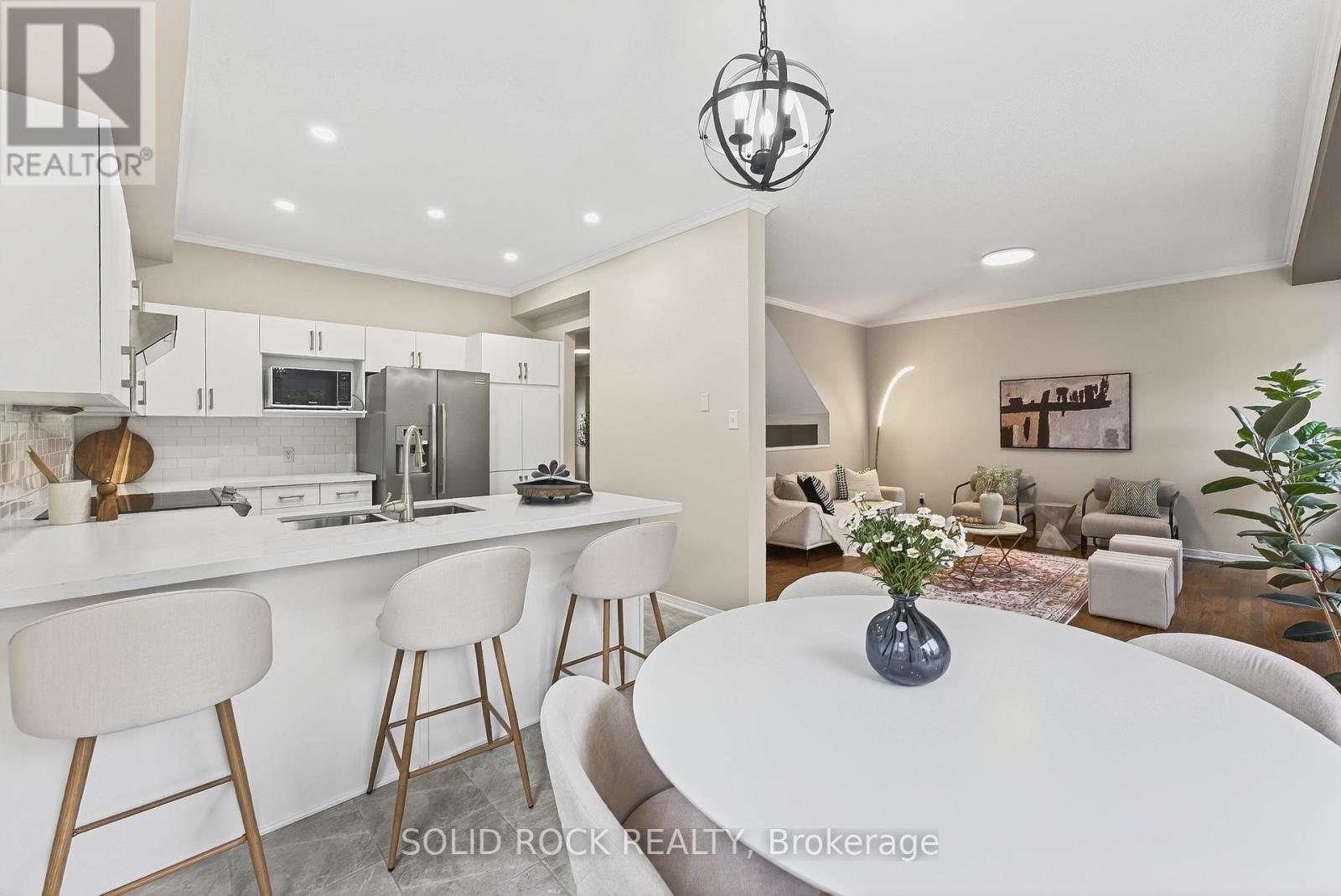 50 Insmill Crescent, Ottawa, Ontario  K2T 1G4 - Photo 19 - X12498380