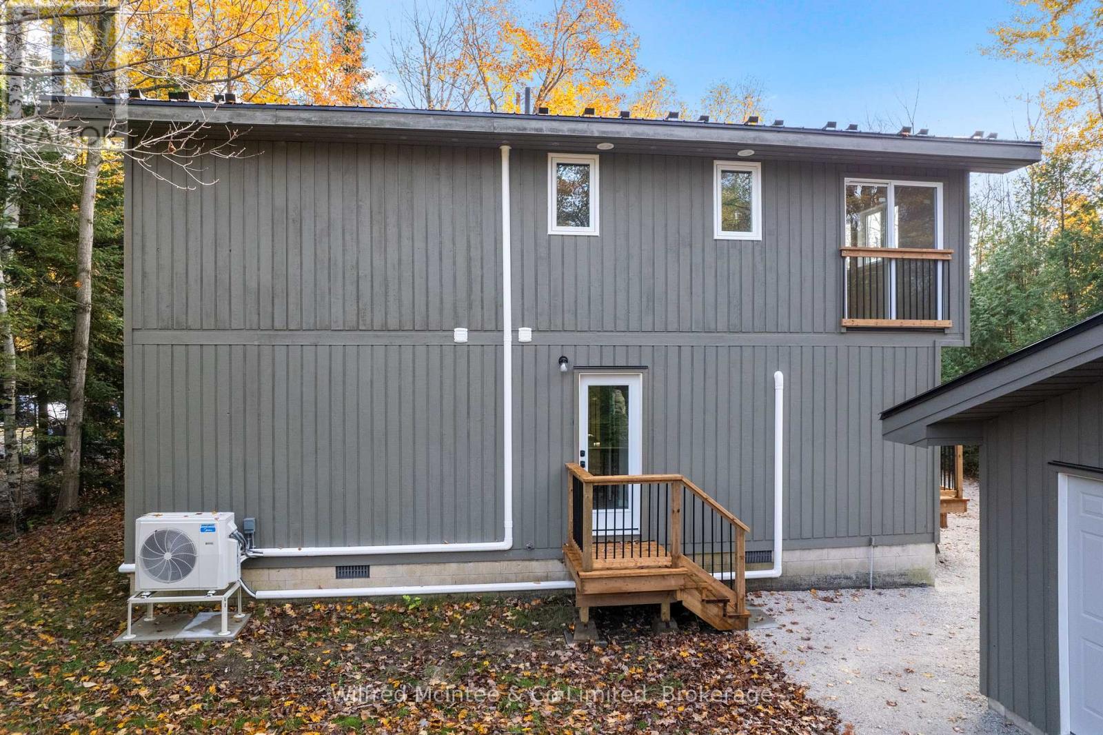 40 Rolling Hills Drive, South Bruce Peninsula, Ontario  N0H 2T0 - Photo 42 - X12498376