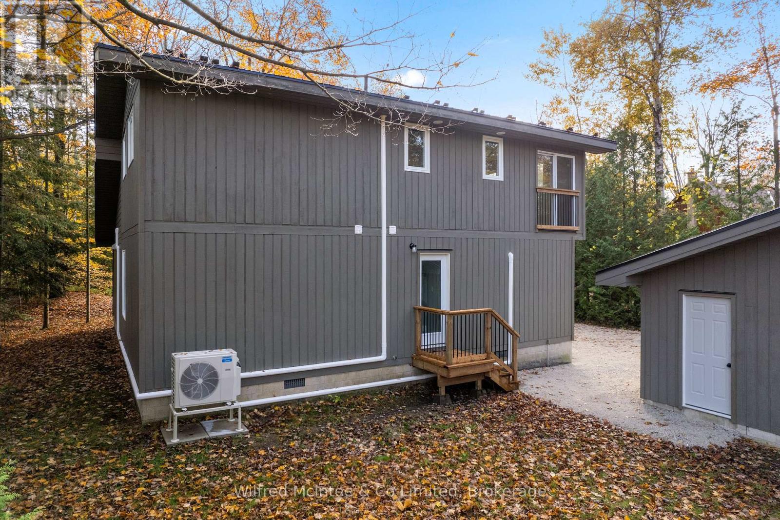 40 Rolling Hills Drive, South Bruce Peninsula, Ontario  N0H 2T0 - Photo 44 - X12498376