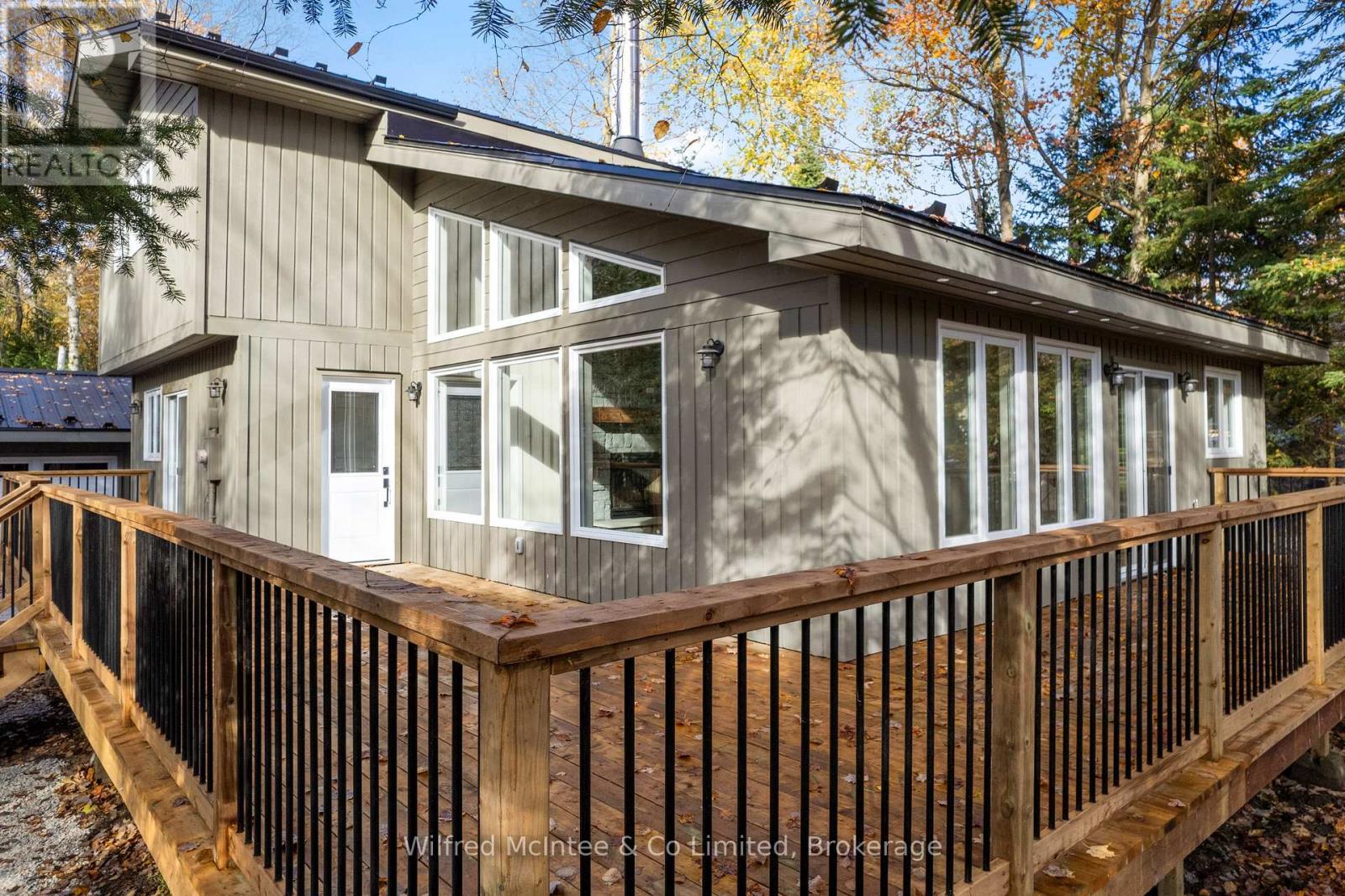 40 Rolling Hills Drive, South Bruce Peninsula, Ontario  N0H 2T0 - Photo 7 - X12498376