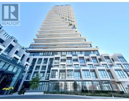 30 INN ON THE PARK DRIVE, Toronto, Ontario