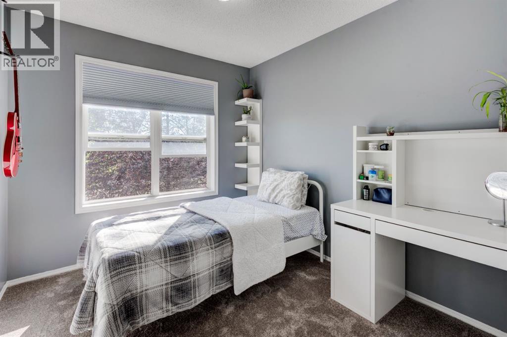 244 Prestwick Avenue Se, Calgary, Alberta T2Z 3X3 - Photo 19 - A2260003