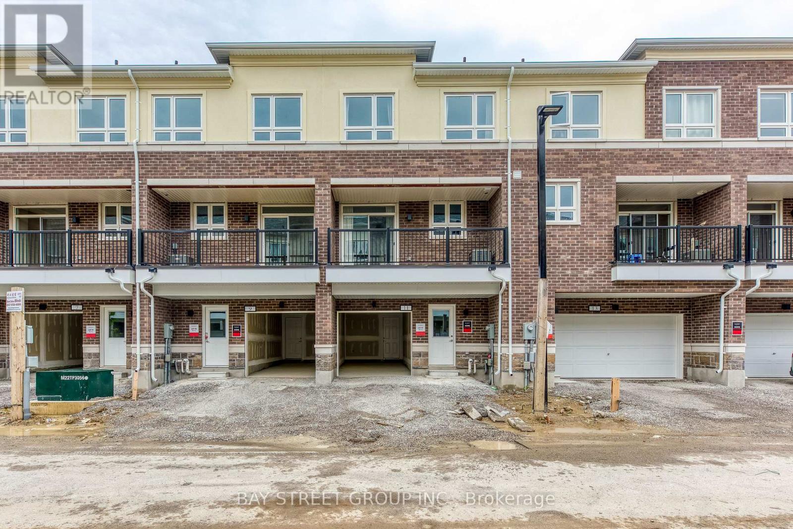 11 Massachusetts Lane, Markham, Ontario  L6E 0V6 - Photo 39 - N12498378