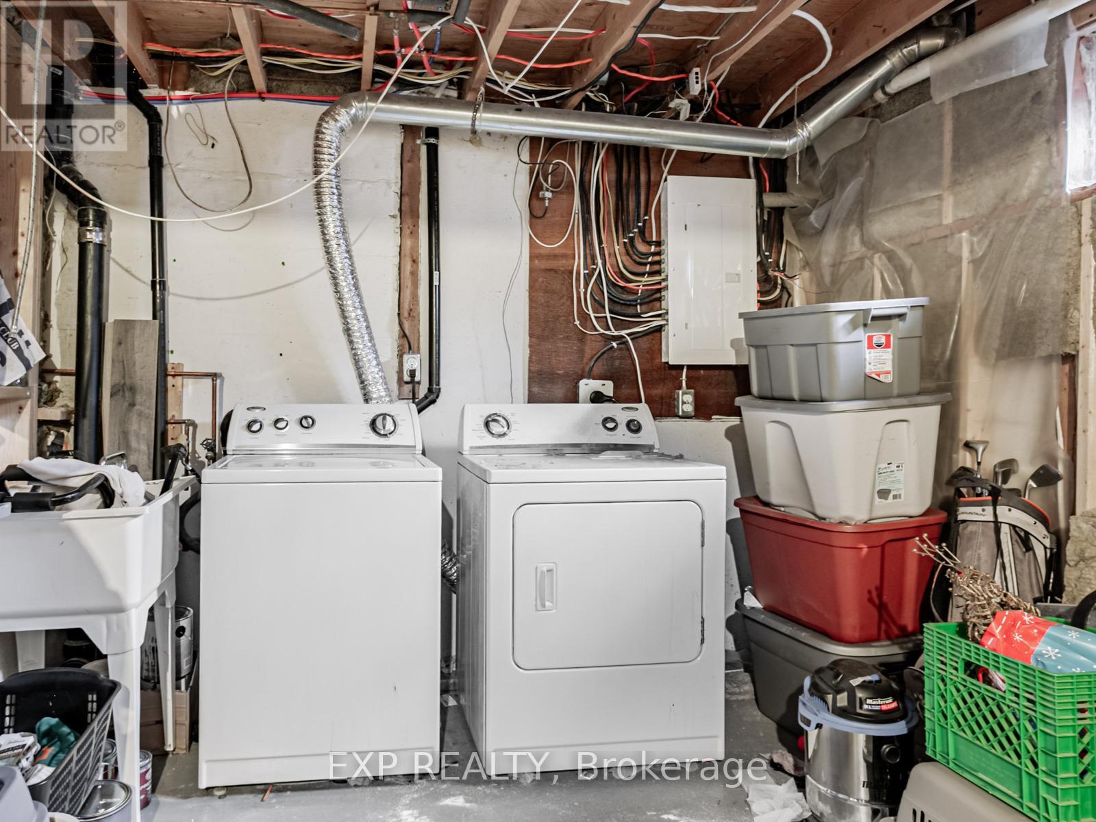 64 - 2050 Upper Middle Road, Burlington, Ontario  L7P 3R9 - Photo 24 - W12498382