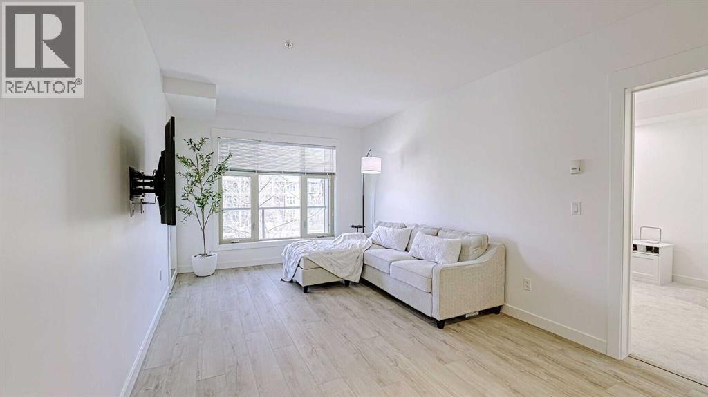 122, 15 Aspenmont Heights Sw, Calgary, Alberta  T3H 0E3 - Photo 10 - A2214621