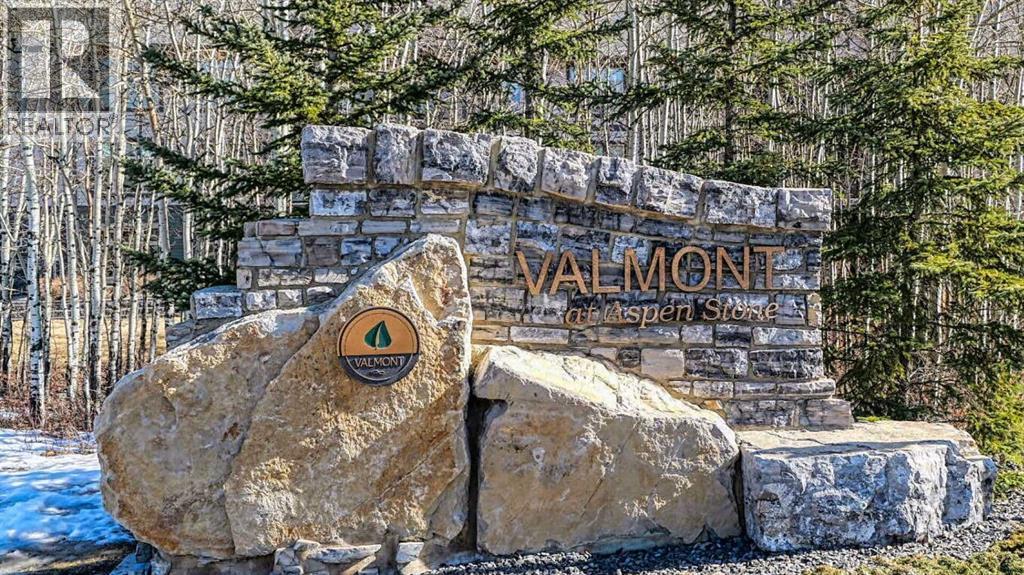 122, 15 Aspenmont Heights Sw, Calgary, Alberta  T3H 0E3 - Photo 1 - A2214621