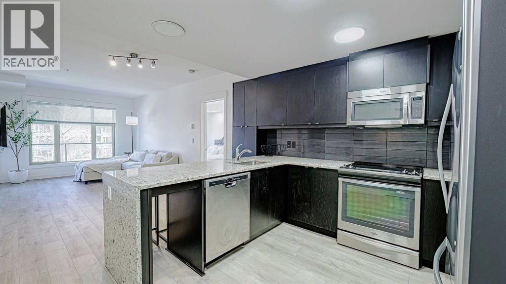 122, 15 Aspenmont Heights Sw, Calgary, Alberta  T3H 0E3 - Photo 7 - A2214621