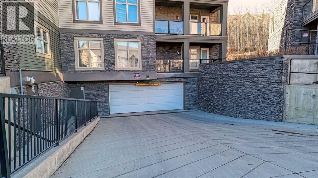 122, 15 Aspenmont Heights Sw, Calgary, Alberta  T3H 0E3 - Photo 25 - A2214621