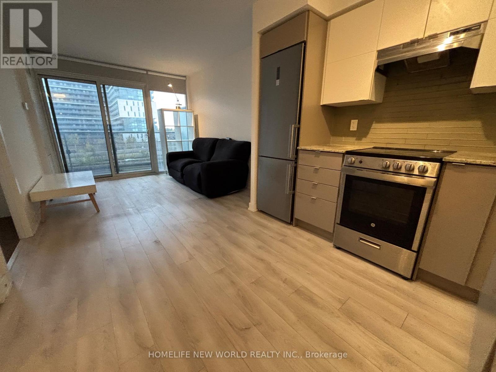 524 - 120 Varna Drive, Toronto, Ontario  M6A 0B3 - Photo 9 - C12467409