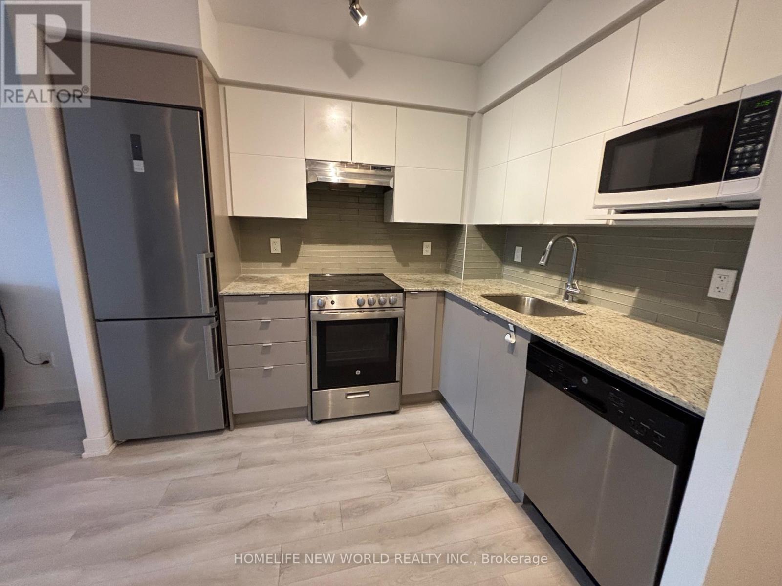 524 - 120 Varna Drive, Toronto, Ontario  M6A 0B3 - Photo 10 - C12467409