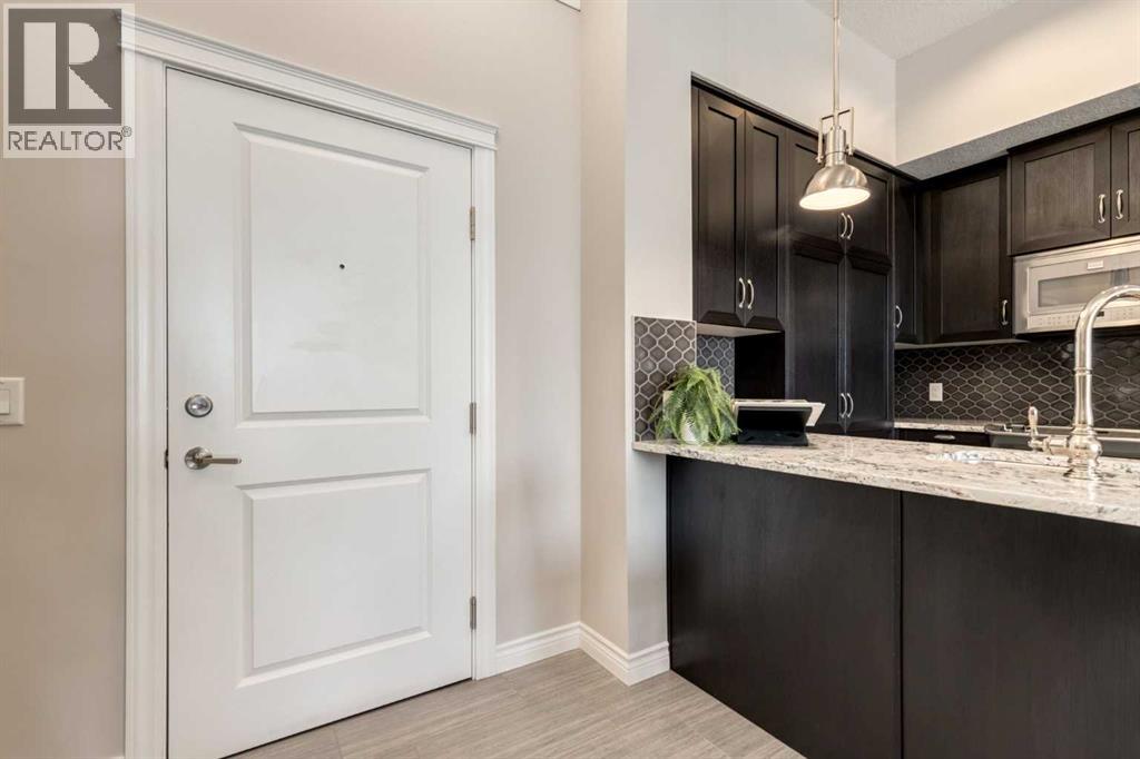 302, 39 Quarry Gate Se, Calgary, Alberta  T2C 5P4 - Photo 4 - A2262850