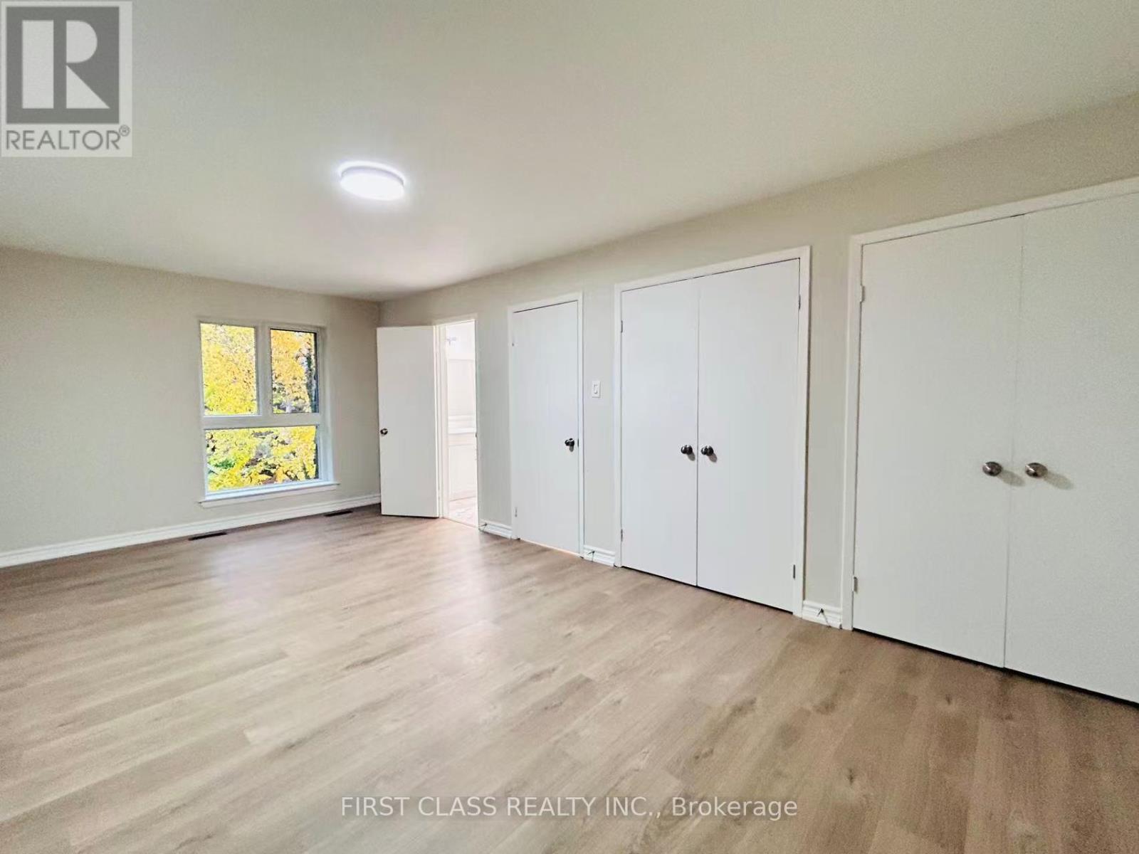 32 Scenic Mill Way, Toronto (St. Andrew-Windfields), Ontario  M2L 1S5 - Photo 18 - C12498406