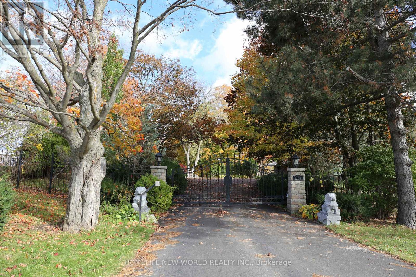 13867 WOODBINE AVENUE, Whitchurch-Stouffville, Ontario