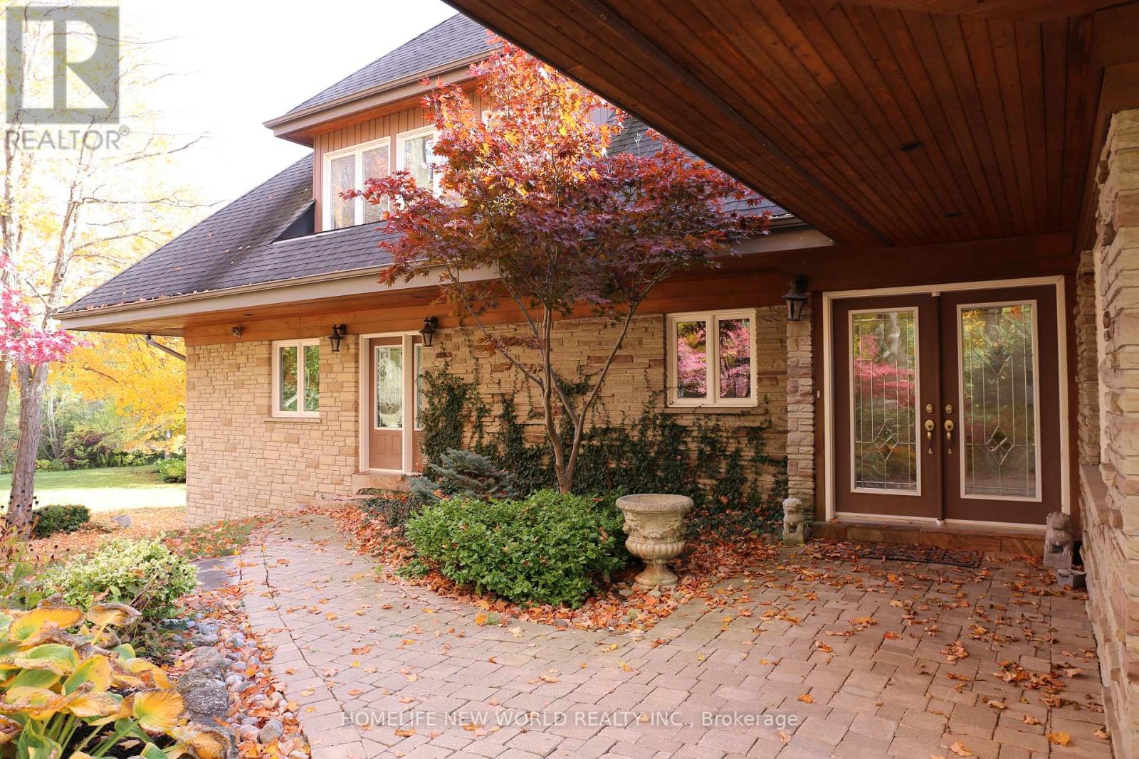 13867 Woodbine Avenue, Whitchurch-Stouffville, Ontario  L0H 1G0 - Photo 3 - N12498400