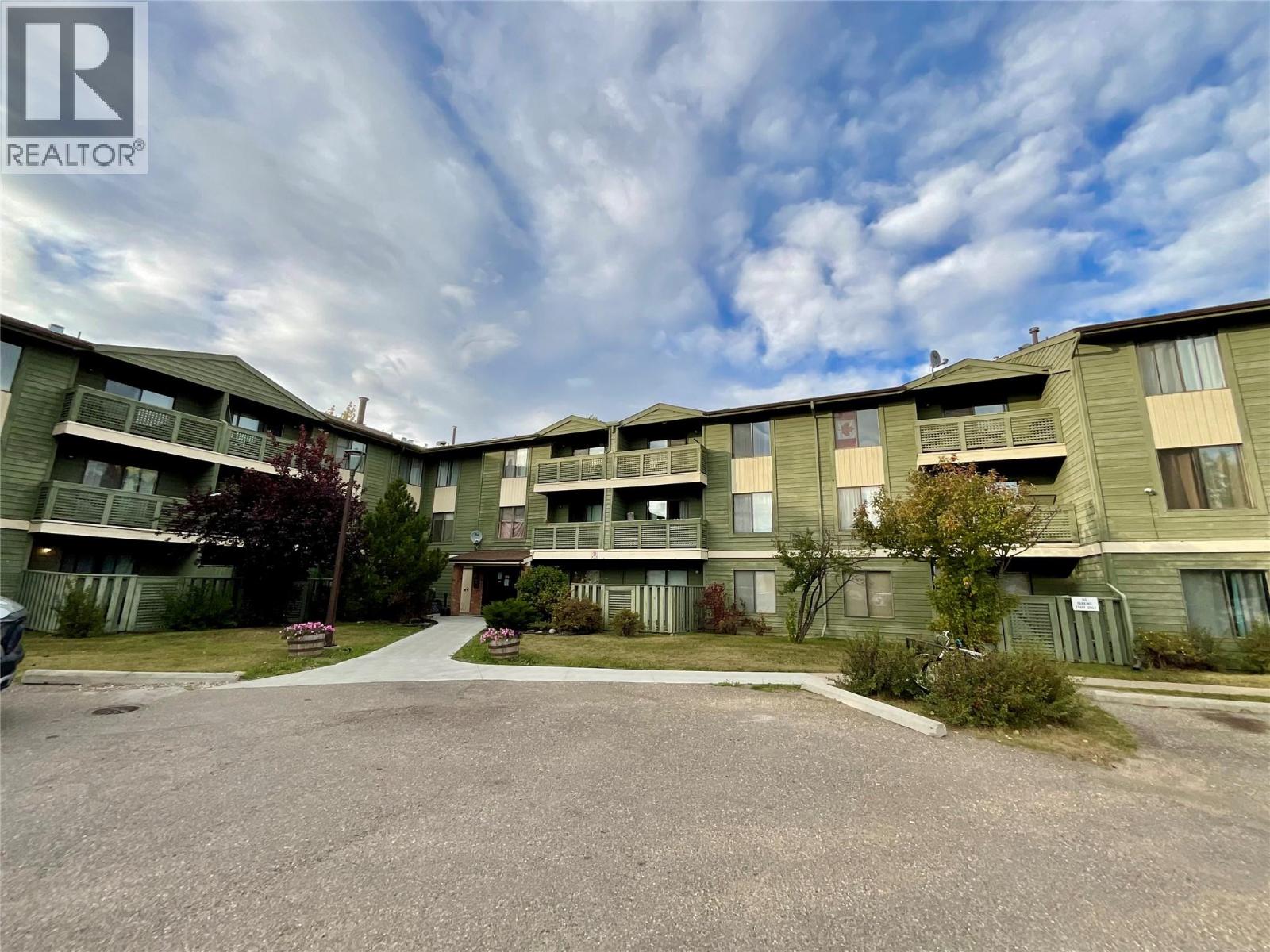 185 Chamberlain Crescent Unit# 301, tumbler ridge, British Columbia