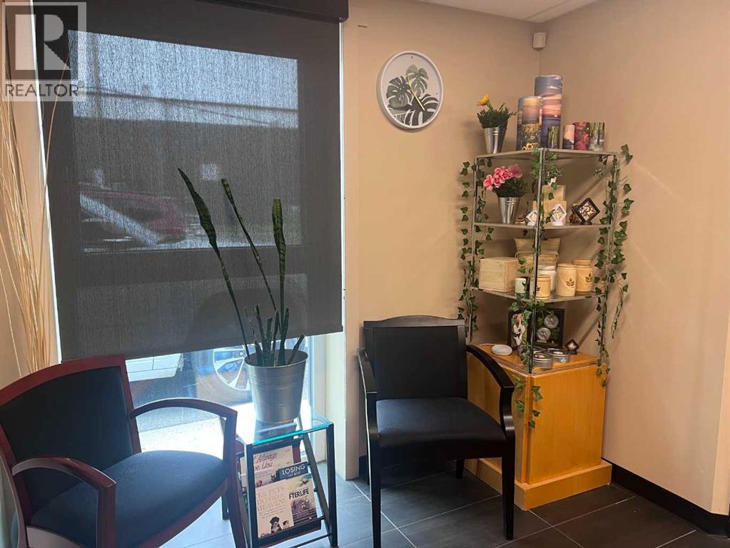 123 Please Contact Andy Avenue, Calgary, Alberta  T2C 2B3 - Photo 7 - A2232509