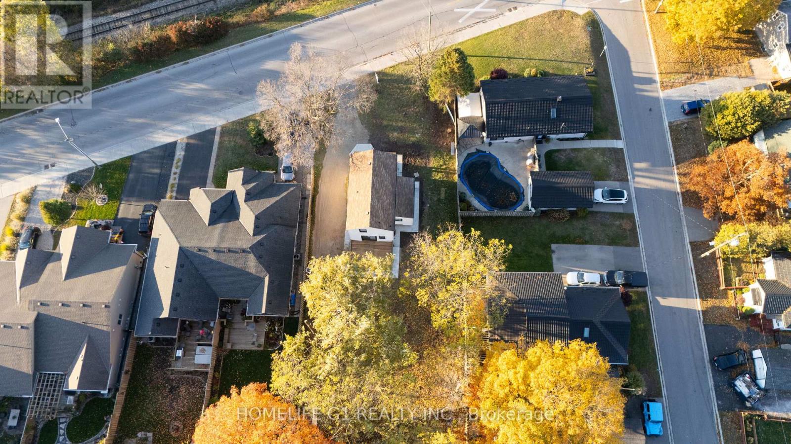 241 Charles Street W, Ingersoll, Ontario  N5C 2M5 - Photo 47 - X12498402