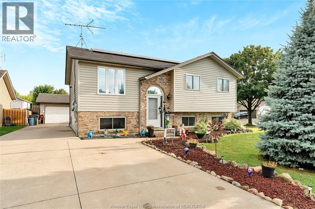 3 HAINER, Amherstburg, Ontario