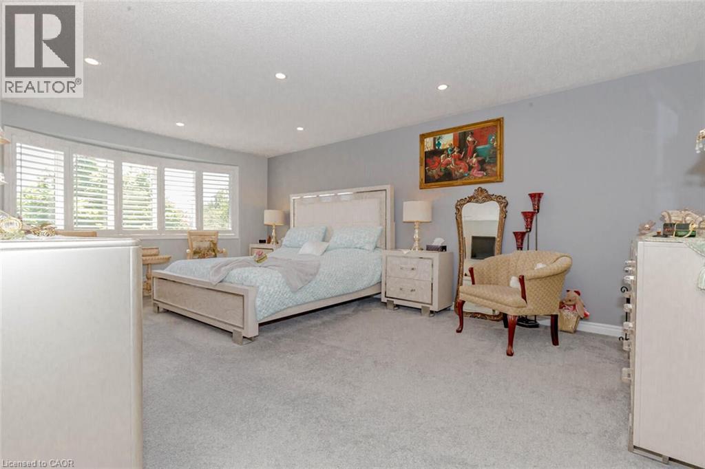 2224 Colonel William Parkway, Oakville, Ontario  L6M 0B6 - Photo 18 - 40720867