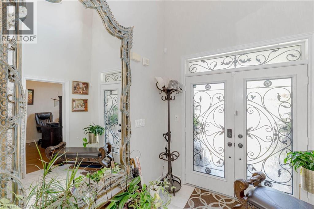 2224 Colonel William Parkway, Oakville, Ontario  L6M 0B6 - Photo 2 - 40720867