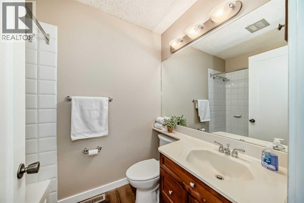 255 Parkwood Close Se, Calgary, Alberta T2J 3V8 - Photo 21 - A2267783