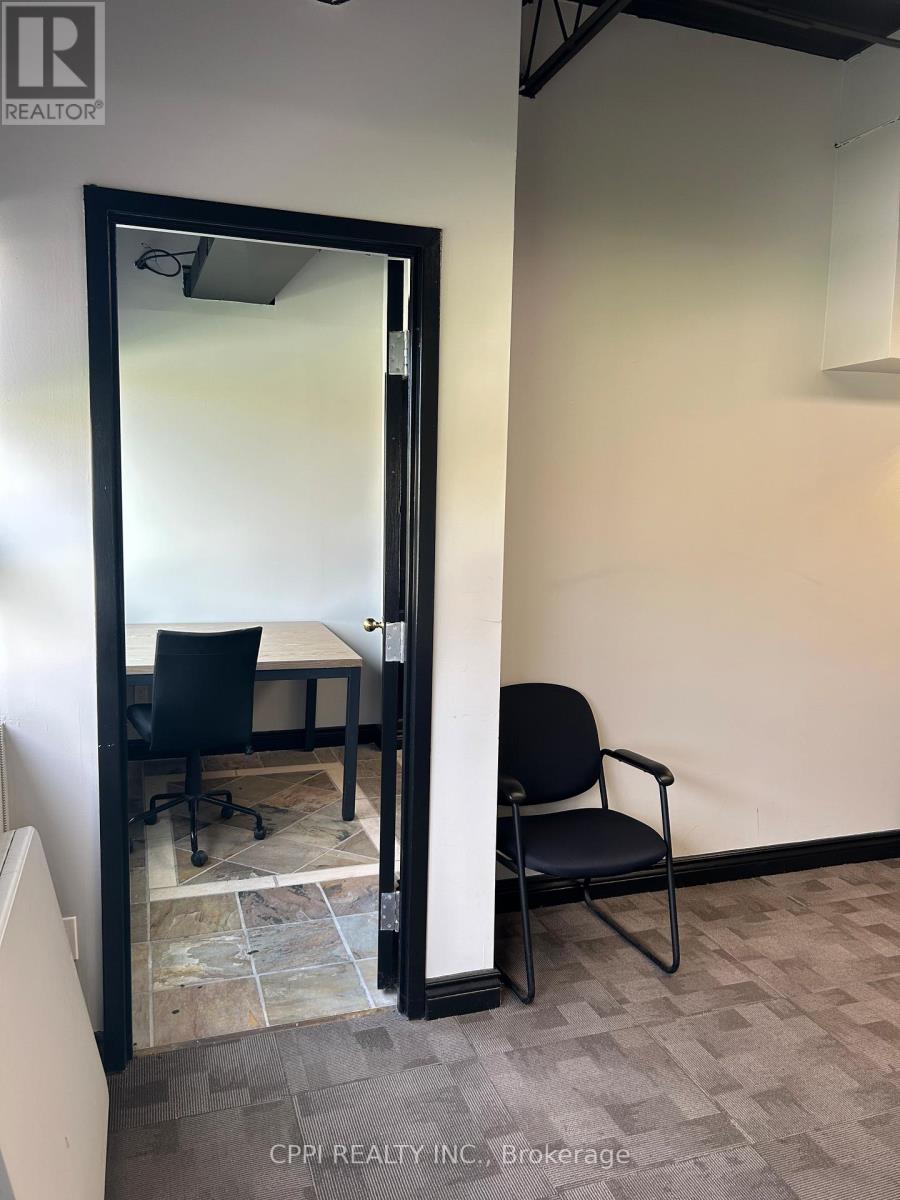 217 - 650 King Street E, Oshawa, Ontario  L1H 1G5 - Photo 10 - E12498414