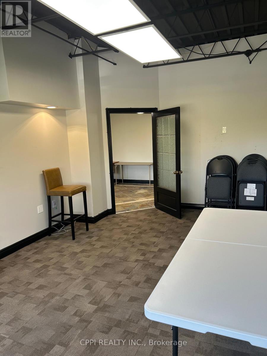 217 - 650 King Street E, Oshawa, Ontario  L1H 1G5 - Photo 4 - E12498414