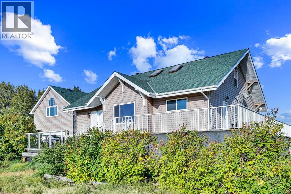 244083 Range Road 264, Rural Wheatland County, Alberta