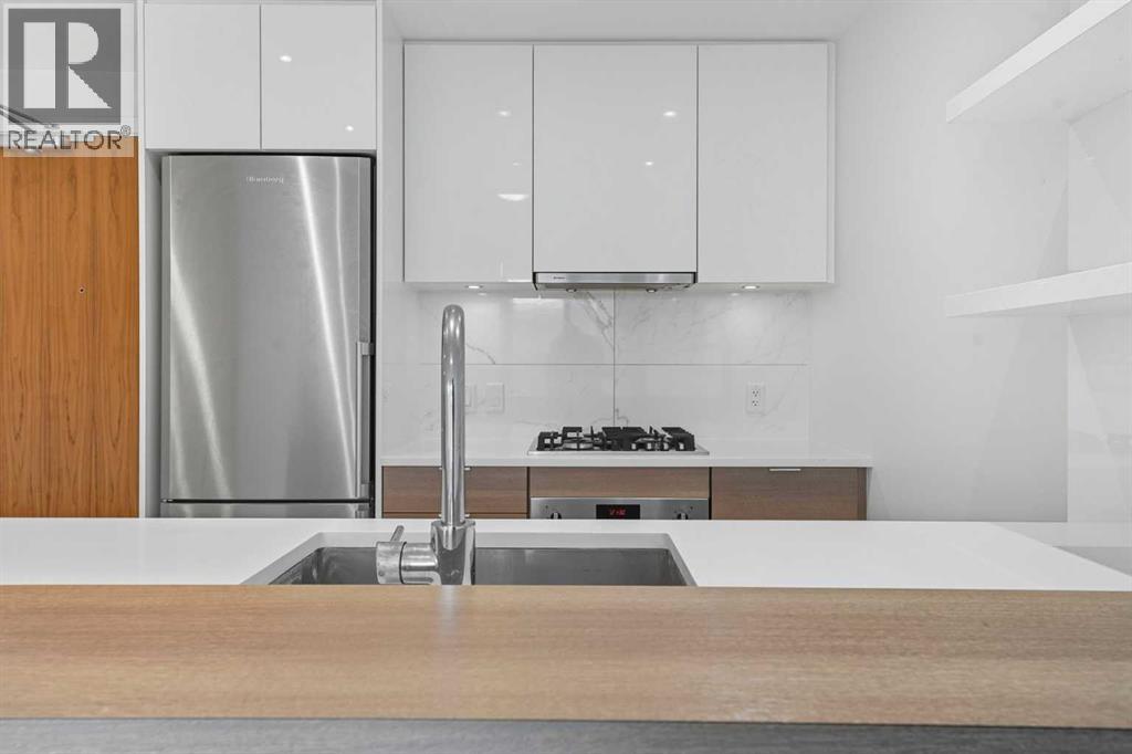 1007, 108 Waterfront Court Sw, Calgary, Alberta  T2P 1K7 - Photo 10 - A2262186