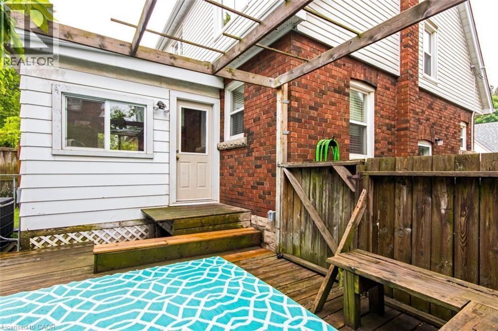 19 Gilmore Place, Hamilton, Ontario  L8M 2Y3 - Photo 8 - 40772066