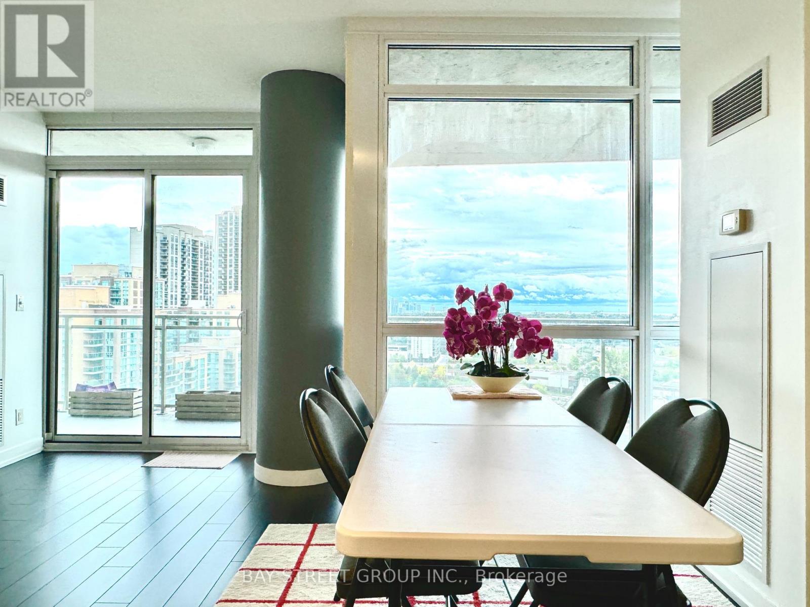 1107 - 5101 Dundas Street W, Toronto, Ontario  M9A 5G8 - Photo 8 - W12498422