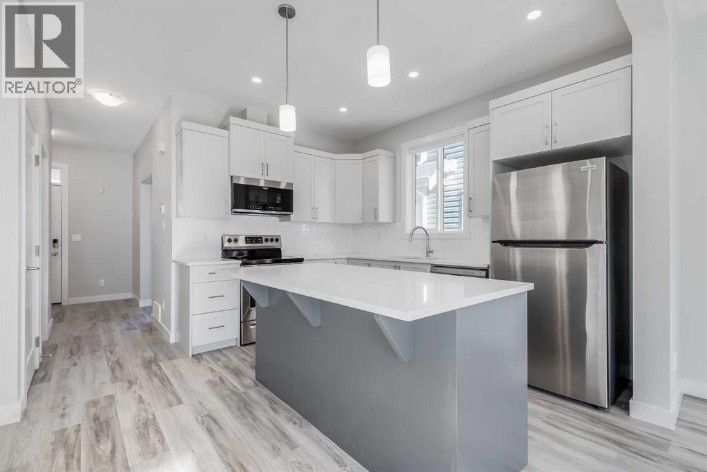 461 South Point Glen Sw, Airdrie, Alberta  T4B 4L2 - Photo 5 - A2238876