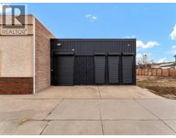 745 2 Street Se River Flats, Medicine Hat, Ca