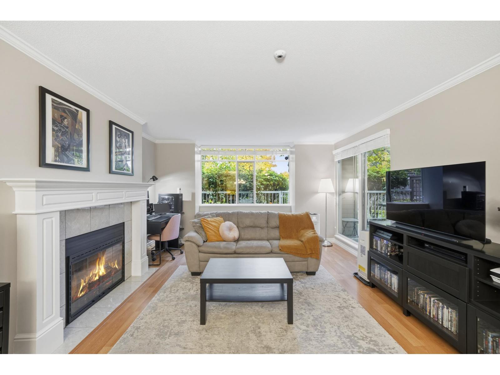 105 9767 140 Street, Surrey, British Columbia  V3T 5S4 - Photo 2 - R3063278