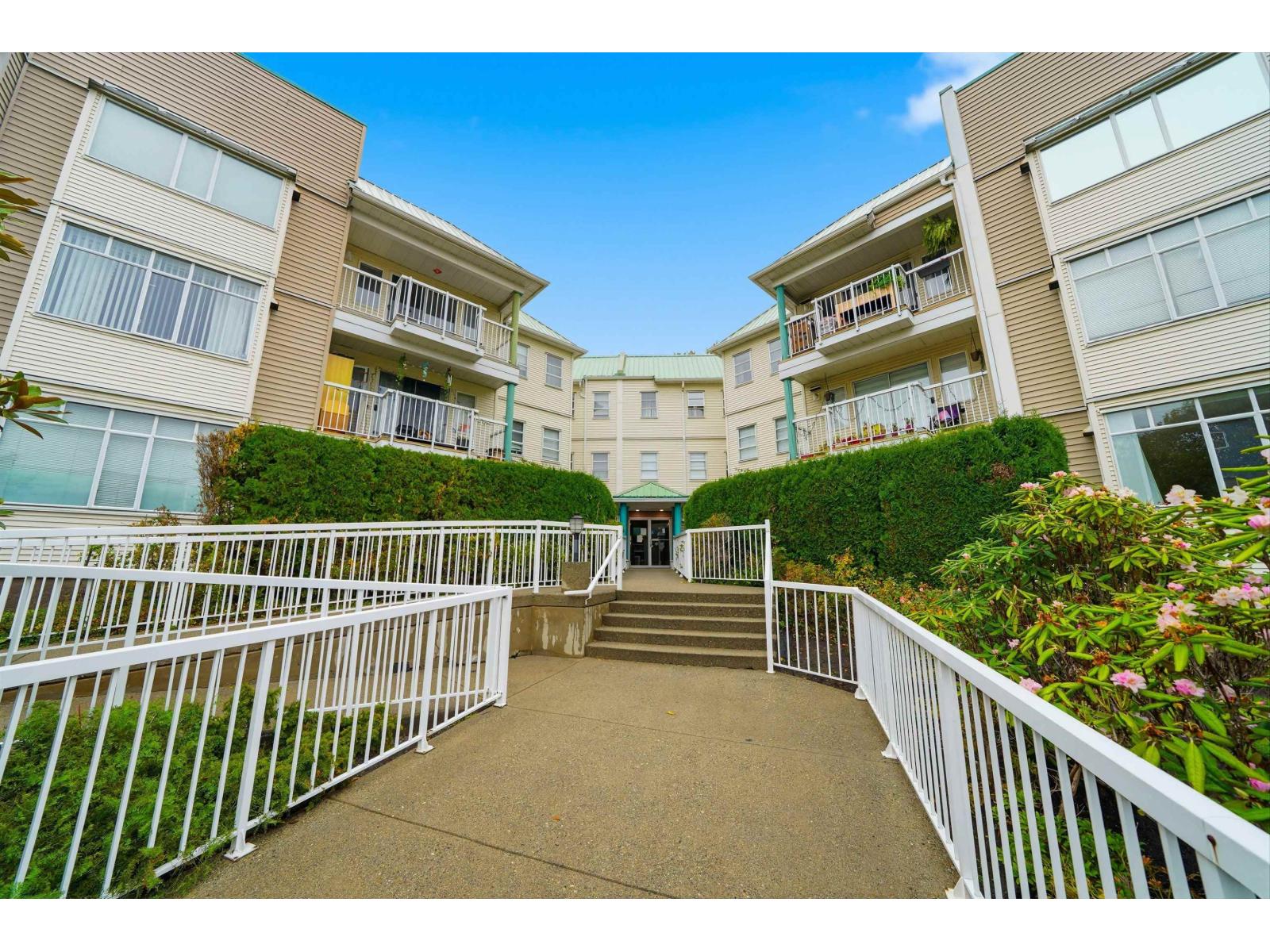 105 9767 140 Street, Surrey, British Columbia  V3T 5S4 - Photo 27 - R3063278