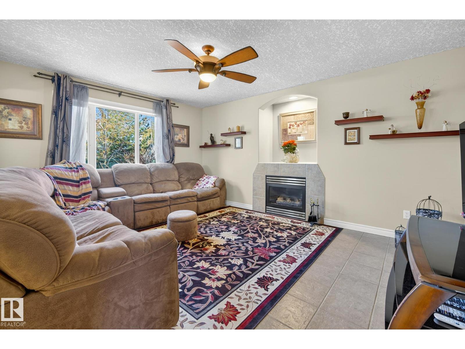 2078 Haddow Dr Nw, Edmonton, Alberta  T6R 3B8 - Photo 19 - E4464337