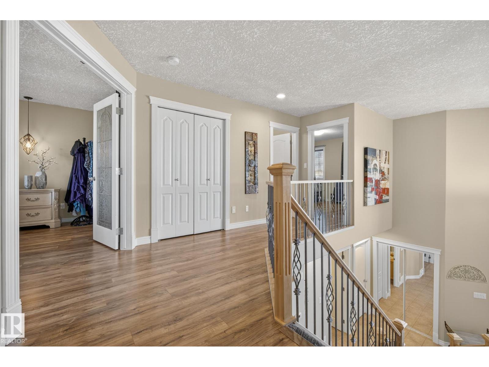 2078 Haddow Dr Nw, Edmonton, Alberta  T6R 3B8 - Photo 27 - E4464337