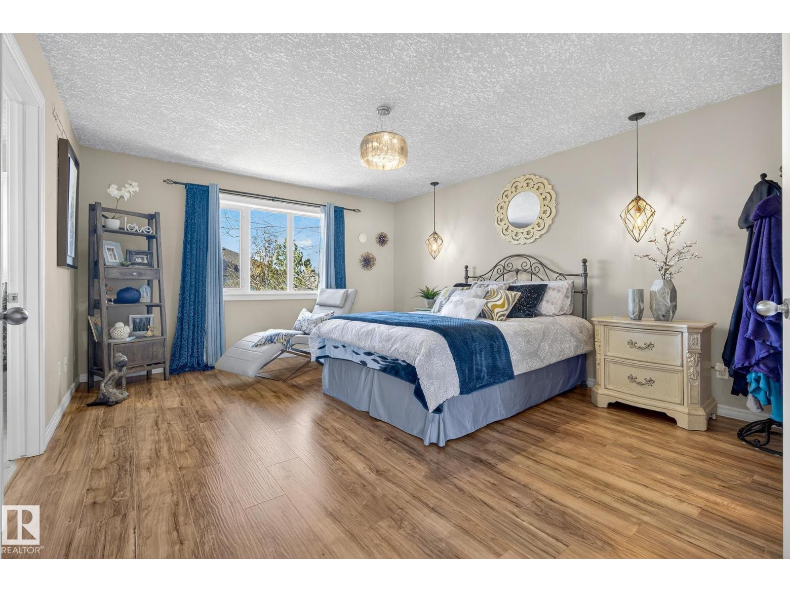 2078 Haddow Dr Nw, Edmonton, Alberta  T6R 3B8 - Photo 28 - E4464337